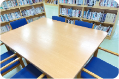 調べ学習の様子